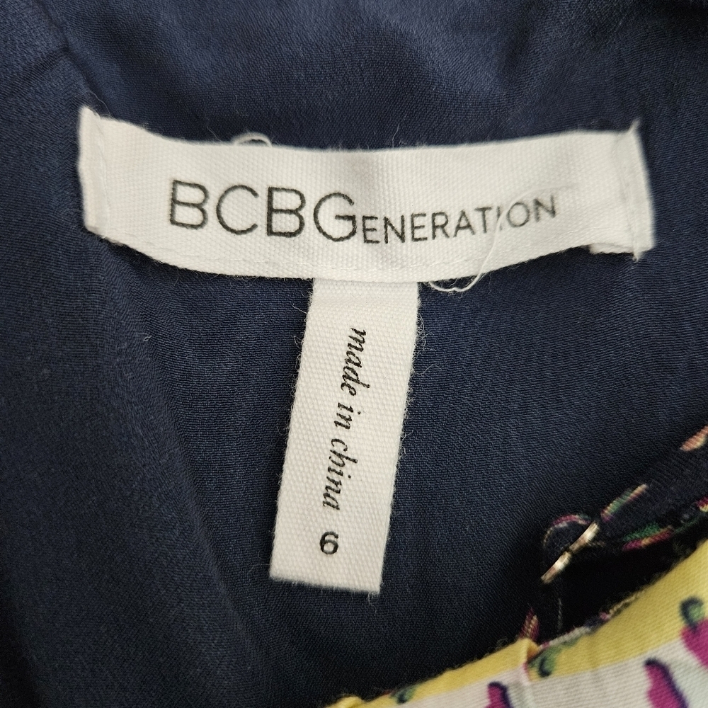 BCBGeneration Tiered Maxi Dress Floral Patchwork Sleeveless Keyhole Neck 6 - Picture 8 of 11